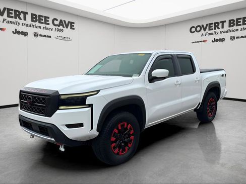 Used 2024 Nissan Frontier PRO-4X w/ Pro Convenience Package image 3