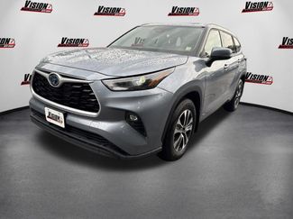 Used 2022 Toyota Highlander XLE AWD/4WD 360° Tour