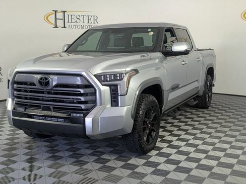 Used 2025 Toyota Tundra Limited AWD/4WD image 4