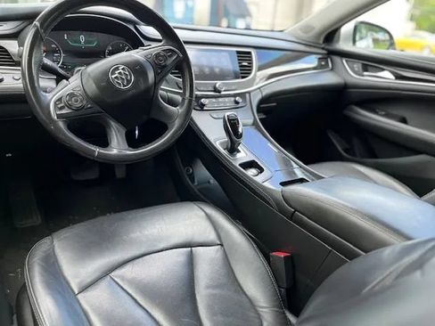 Used 2018 Buick LaCrosse Essence FWD image 17