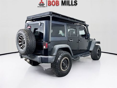 Used 2012 Jeep Wrangler Unlimited Sport w/ Connectivity Group image 7