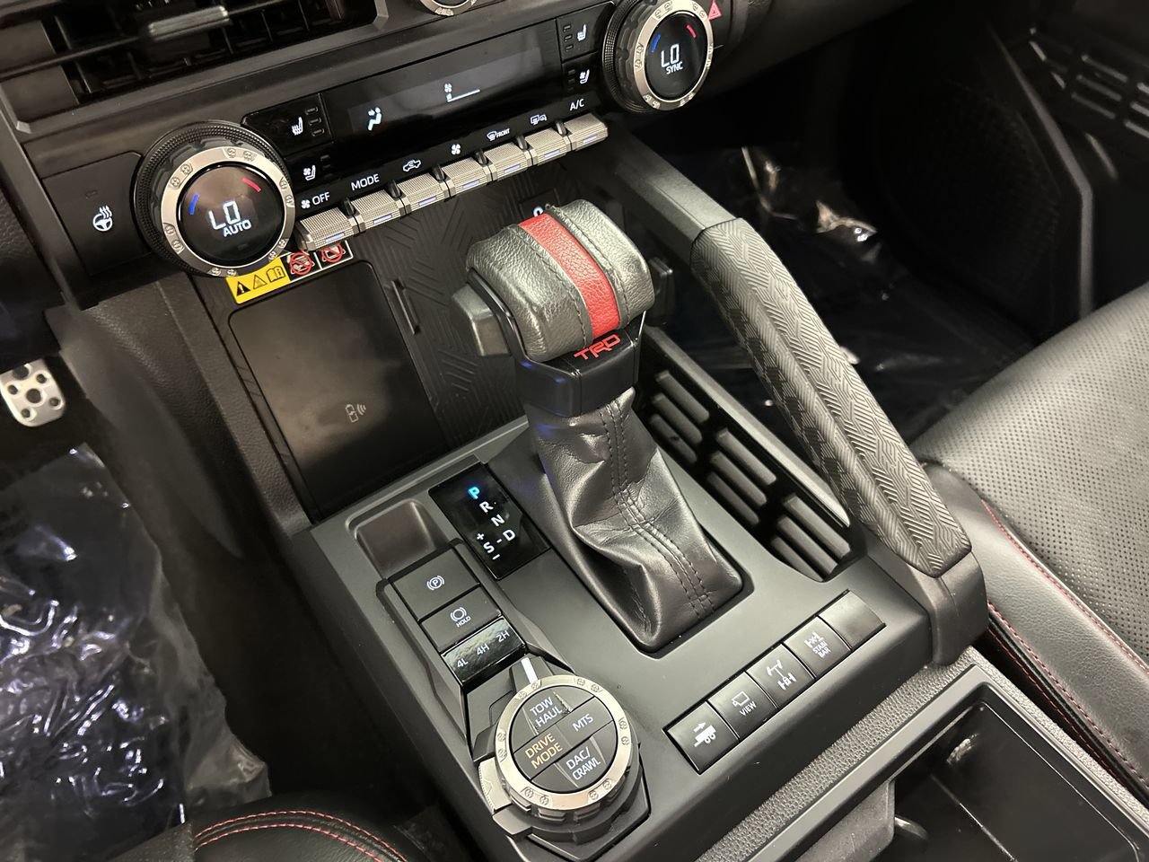 Used 2025 Toyota Tacoma TRD Pro AWD/4WD image 17