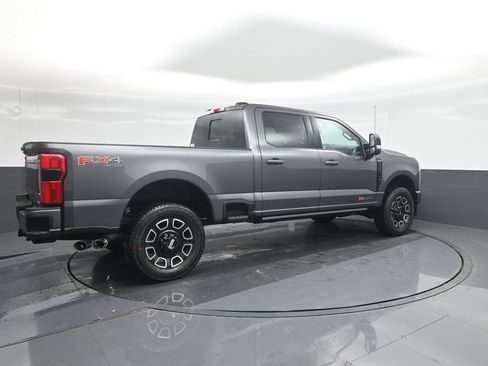 New 2026 Ford F250 Platinum AWD/4WD image 15