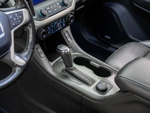 Used 2019 GMC Acadia SLT w/ LPO, Floor Liner Package AWD/4WD image 12