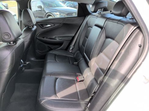 Used 2024 Chevrolet Malibu LT FWD image 10