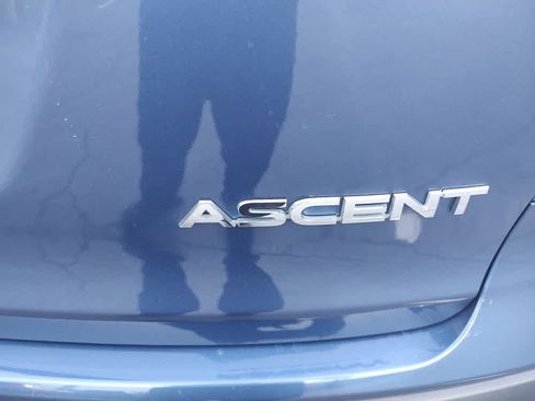 Used 2022 Subaru Ascent Premium w/ Convenience Package AWD/4WD image 5