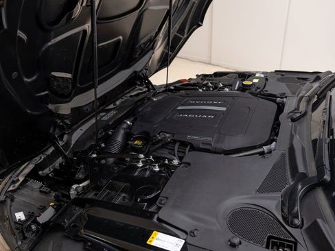 Used 2024 Jaguar F-TYPE R-Dynamic RWD image 38