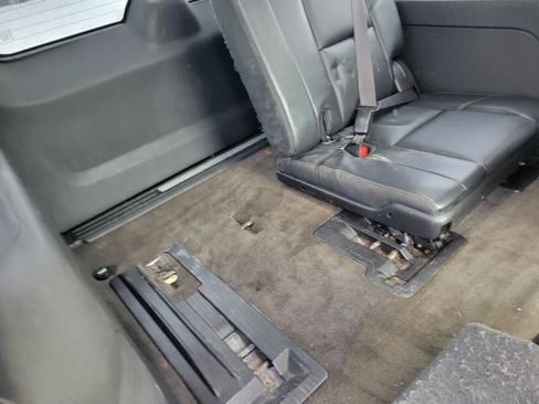 Used 2008 Cadillac Escalade Base AWD 4dr SUV image 7