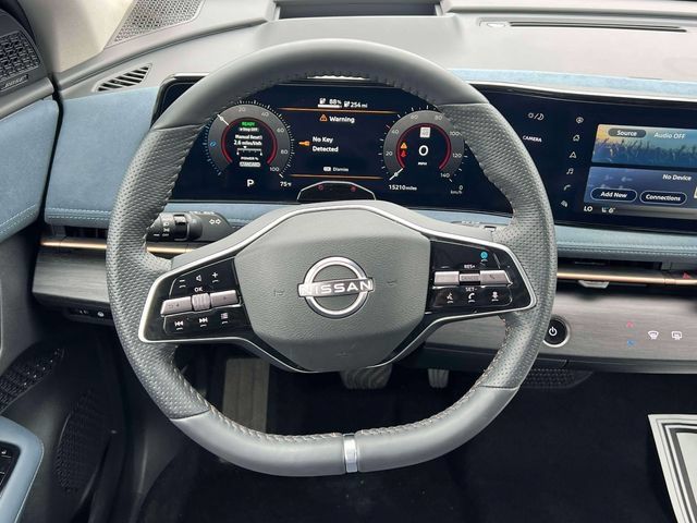 Used 2024 Nissan Ariya AWD image 14