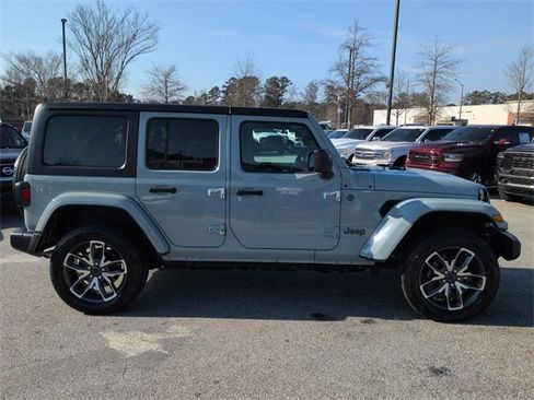 Used 2024 Jeep Wrangler Sport S 4xe image 3