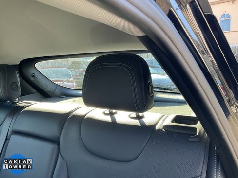 Used 2022 Chevrolet Bolt EUV LT w/ Convenience Package image 30