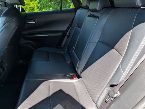 Used 2021 Toyota Venza XLE w/ Softex Package AWD/4WD image 21