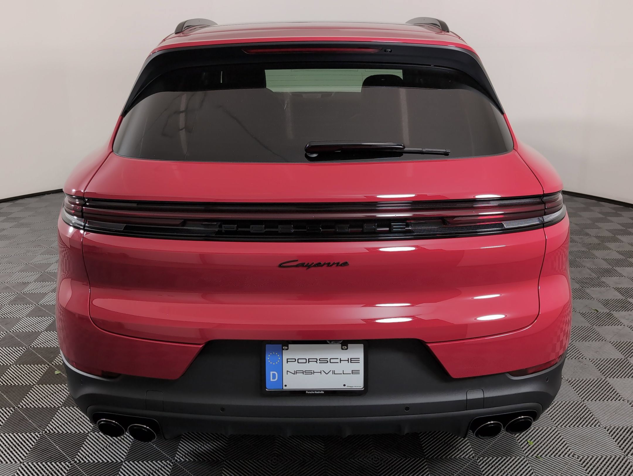 Certified 2025 Porsche Cayenne AWD/4WD image 7