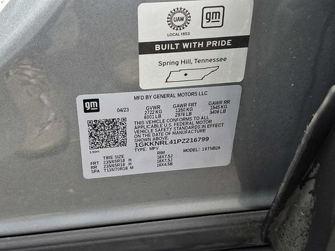 Used 2023 GMC Acadia SLE w/ Driver Convenience Package AWD/4WD image 26