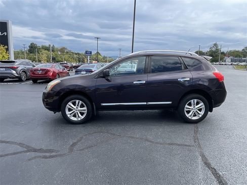 Used 2015 Nissan Rogue S w/ Convenience Package image 3