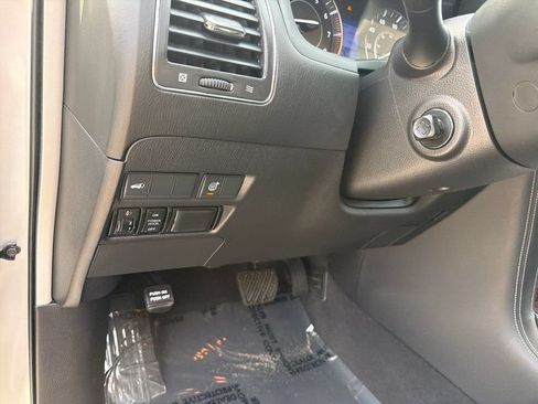 Used 2018 Nissan Armada SL w/ Premium Package RWD image 21