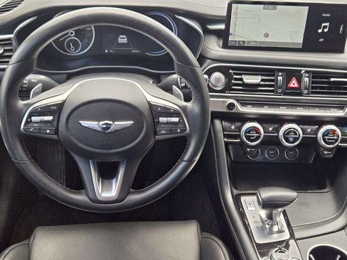 Used 2023 Genesis G70 2.0T AWD/4WD image 10