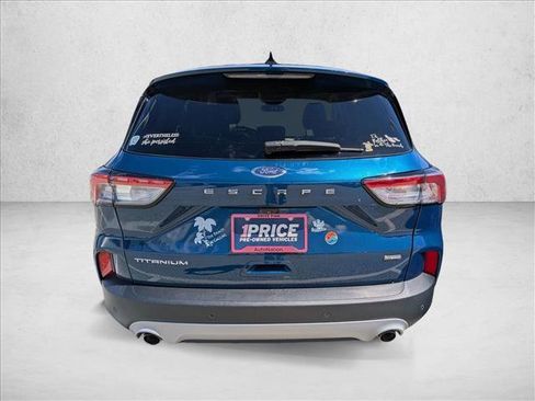 Used 2020 Ford Escape Titanium FWD image 5