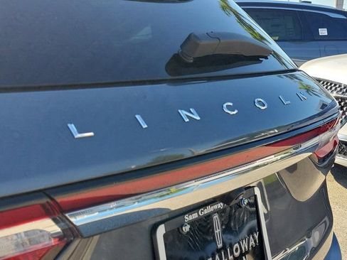 Certified 2023 Lincoln Corsair Reserve w/ Equipment Group 201A AWD/4WD image 11