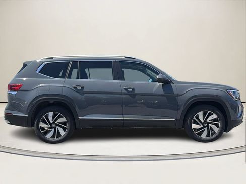 New 2026 Volkswagen Atlas SEL Premium R-Line AWD/4WD image 2