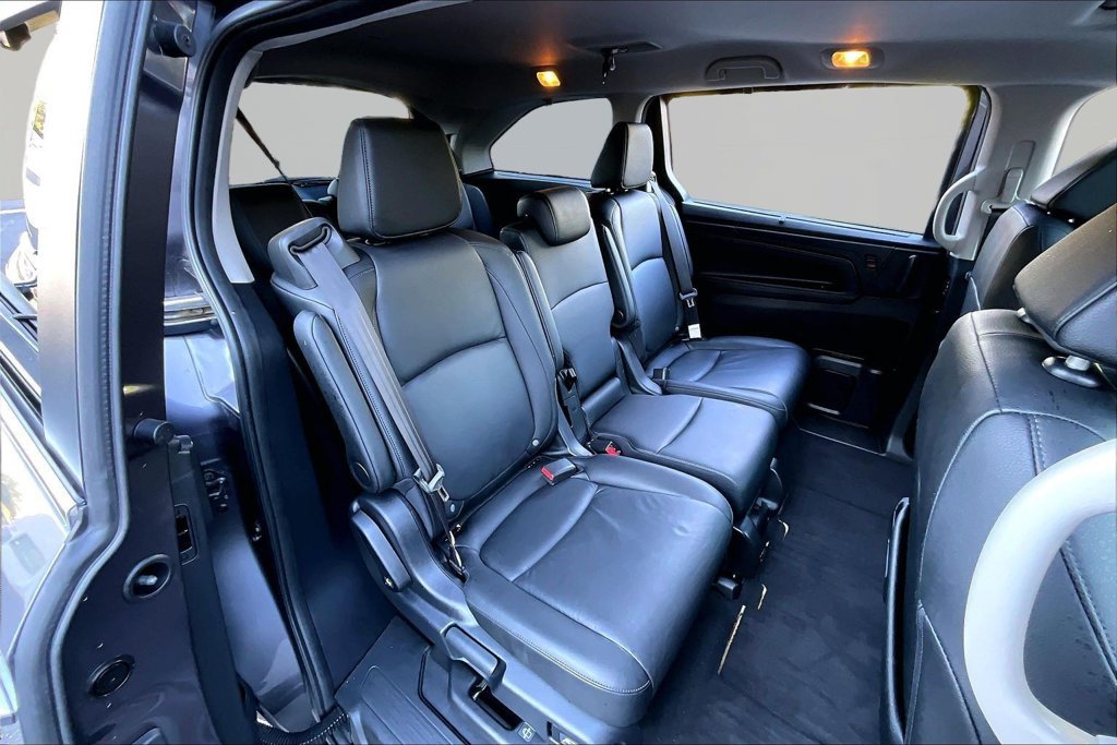 Used 2025 Honda Odyssey EX-L image 17