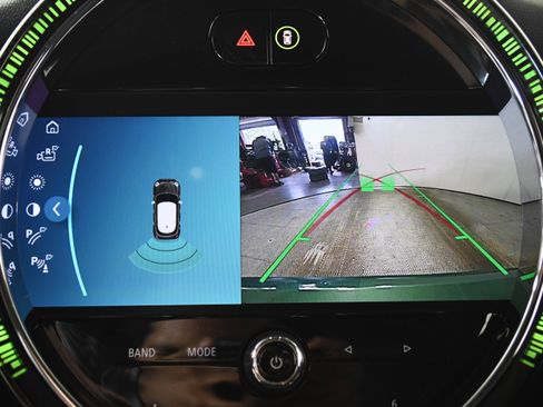 Used 2023 MINI Cooper S image 17