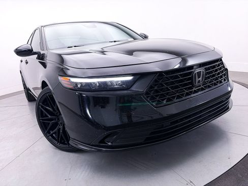Used 2023 Honda Accord Sport image 10