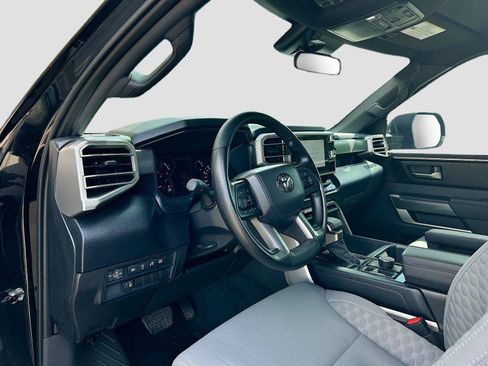Used 2025 Toyota Tundra SR5 AWD/4WD image 24