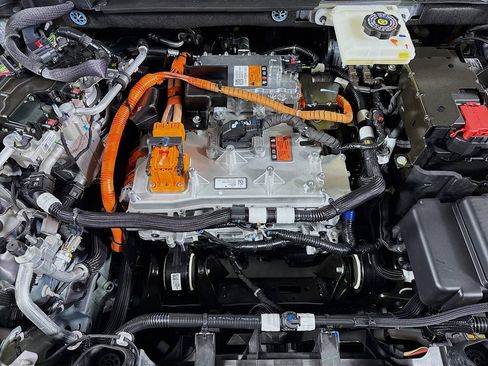 New 2026 Chevrolet Equinox EV LT image 29