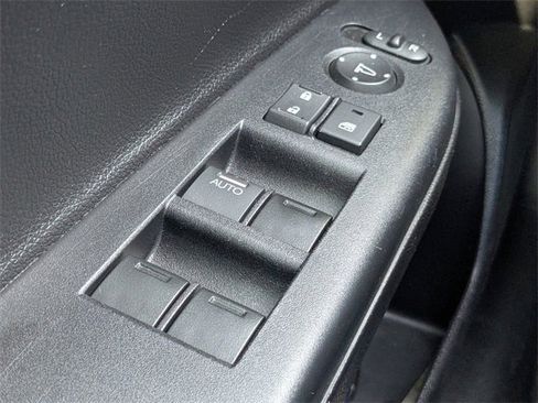 Used 2017 Honda Accord Sport image 23