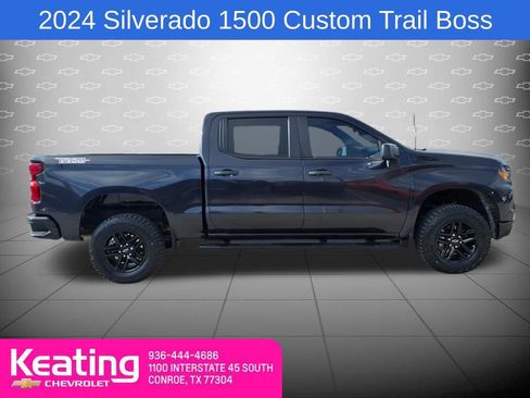 Used 2024 Chevrolet Silverado 1500 Custom Trail Boss w/ LPO, Dark Essentials Package image 4