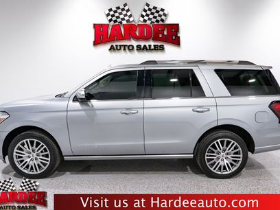 Used 2024 Ford Expedition Platinum