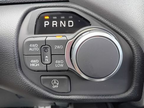 New 2026 RAM 1500 Big Horn w/ Night Edition AWD/4WD image 17