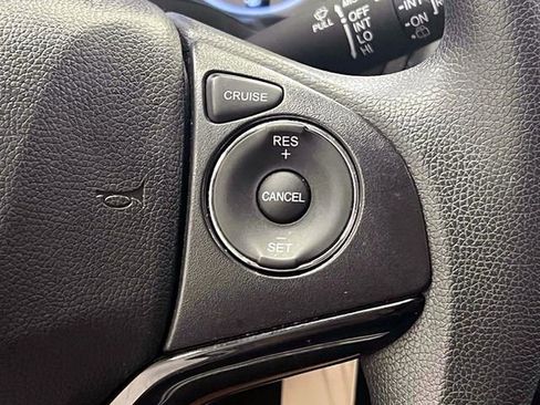 Used 2022 Honda HR-V LX image 22