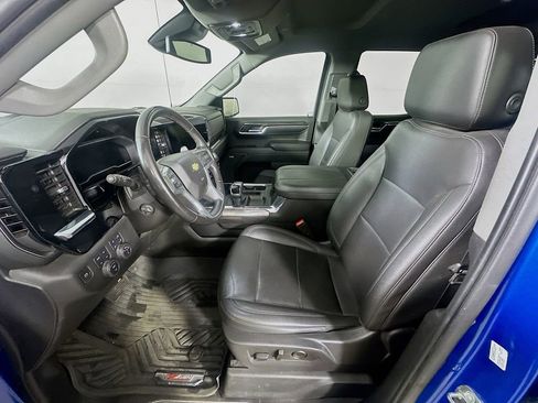 Used 2023 Chevrolet Silverado 1500 LTZ image 15