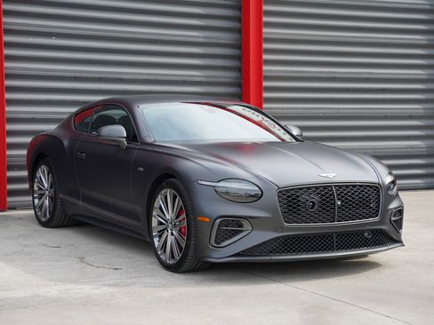 Used 2025 Bentley Continental GT Speed image 2