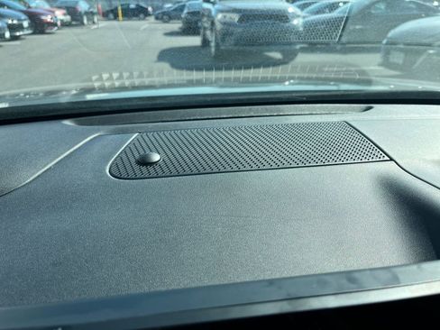 Used 2025 Kia K4 LXS image 17