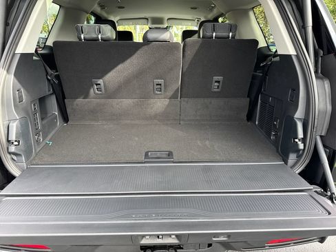 New 2026 Ford Expedition Active RWD image 21