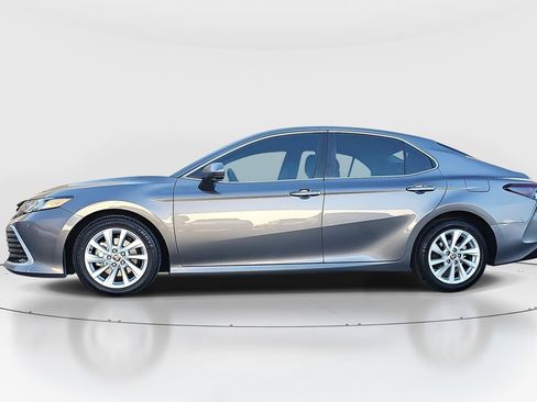 Certified 2023 Toyota Camry LE image 8
