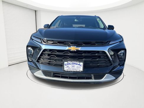 New 2025 Chevrolet Blazer LT w/ Convenience Package image 2