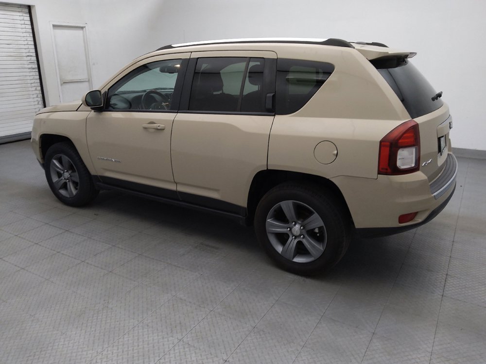 Used 2016 Jeep Compass High Altitude AWD/4WD image 3
