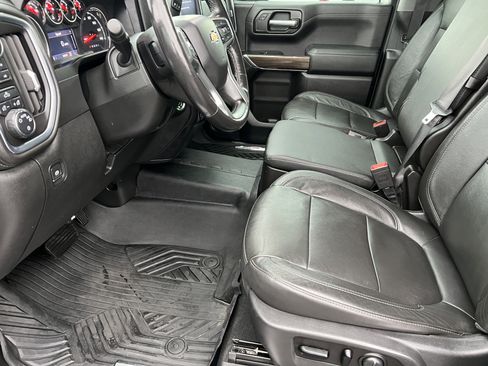 Used 2020 Chevrolet Silverado 1500 LT w/ All-Star Edition image 15