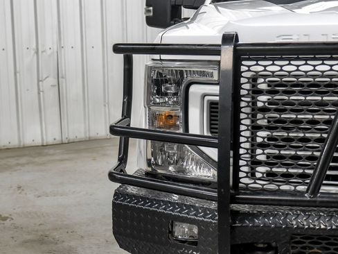 Used 2022 Ford F350 Lariat w/ Lariat Value Package AWD/4WD image 48