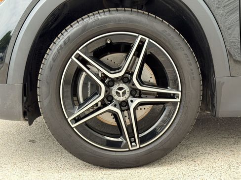 Certified 2024 Mercedes-Benz GLB 250 image 13