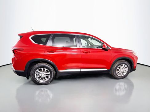 Used 2020 Hyundai Santa Fe SE image 11