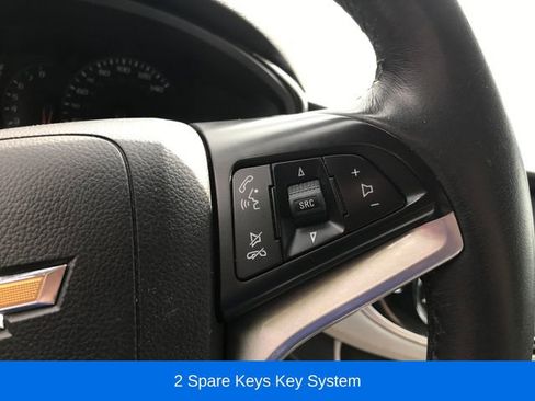 Used 2020 Chevrolet Trax LT w/ LT Convenience Package FWD image 5