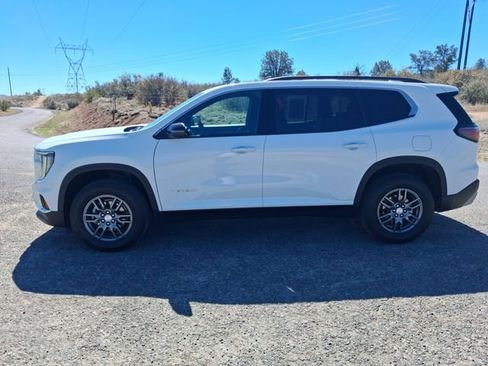 Certified 2025 GMC Acadia Elevation image 7