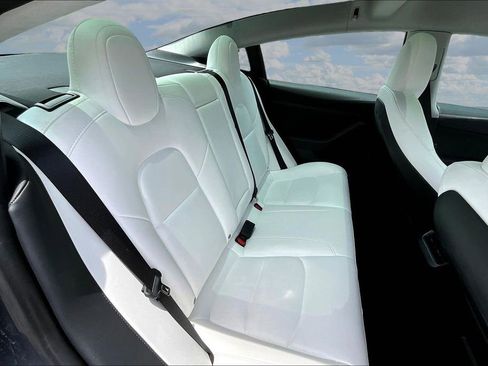 Used 2023 Tesla Model 3 Standard Range RWD image 22