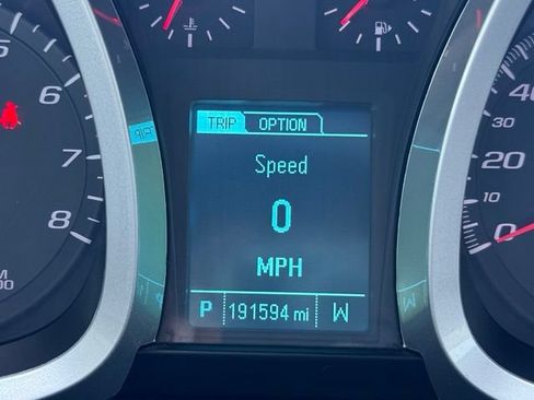 Used 2016 Chevrolet Equinox LT FWD image 11