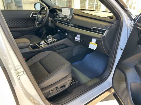 New 2025 Mitsubishi Outlander SEL Black Edition image 26